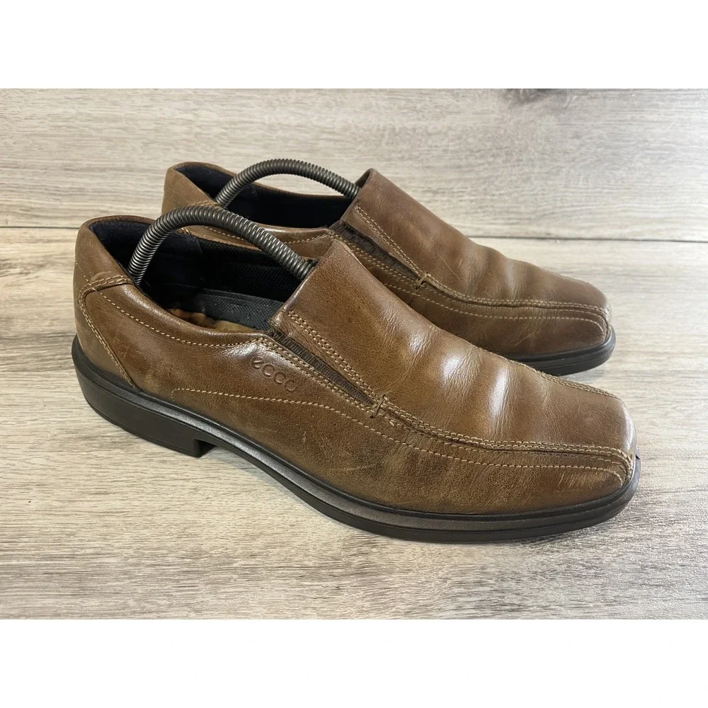 Ecco Helsinki 2 Leather Brown SZ 9.5‎ Slip On Dual Fit Cognac Dress Shoe EU 44